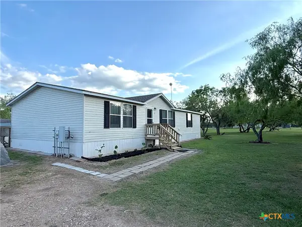 104 Estelle Lane, Victoria, TX 77905