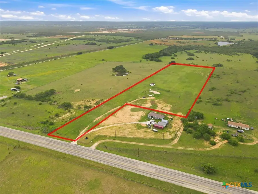 4488 State Highway 97, Floresville, TX 78114 - #3