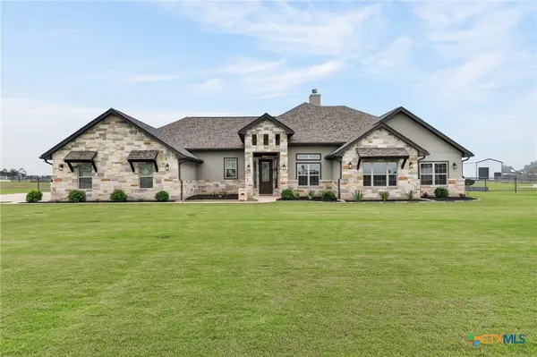 412 Farmstead Drive, Seguin, TX 78155