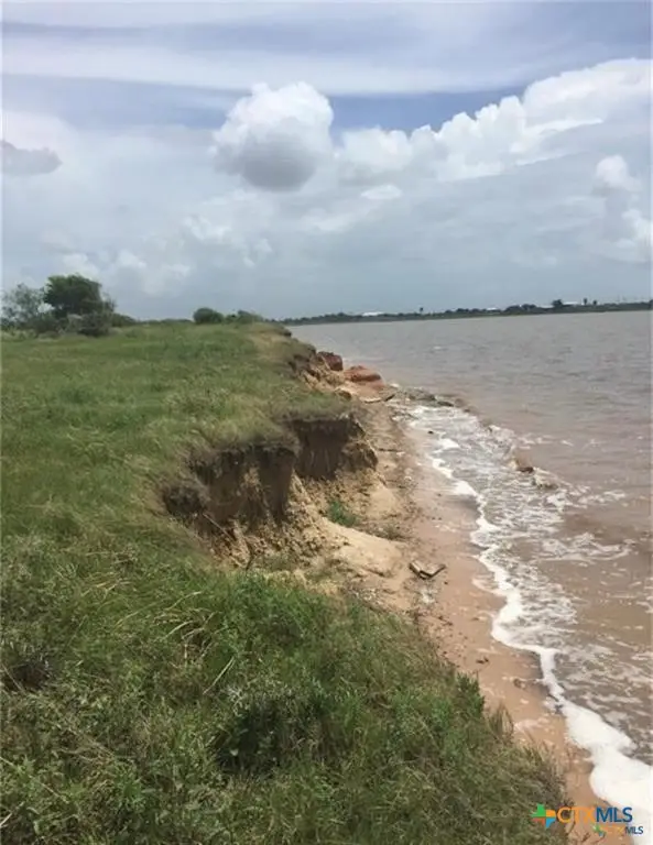 Lot 33 Fivemile Trail, Palacios, TX 77465