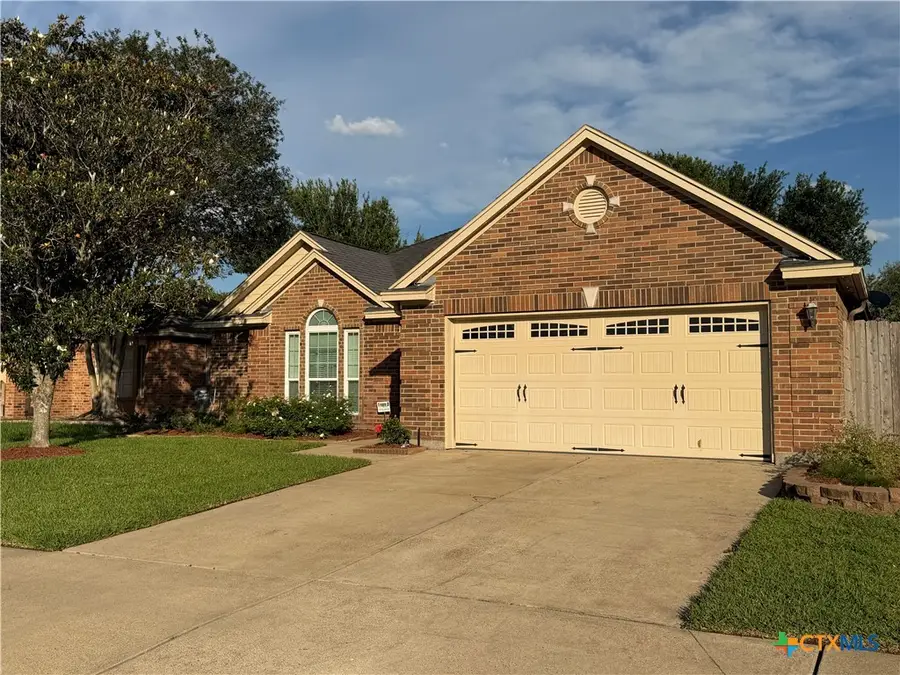 303 Arabian Drive, Victoria, TX 77904 - #3