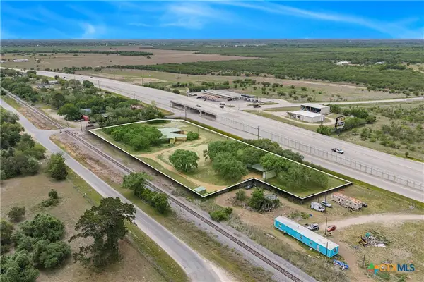 13644 Hwy 87 N, Nursery, TX 77976