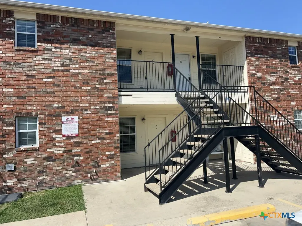105 W Truman Avenue, Copperas Cove, TX 76522 - #1