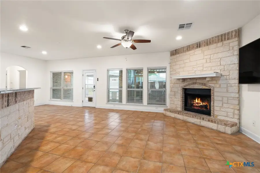 1902 Yuma Circle, Killeen, TX 76543 - #3