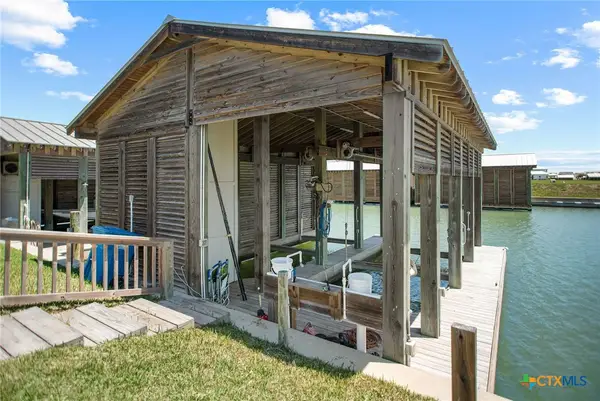 509 S 7th Street, Port O'Connor, TX 77982
