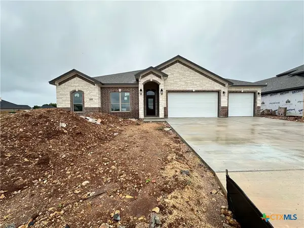 607 Golden Eagle, Salado, TX 76571