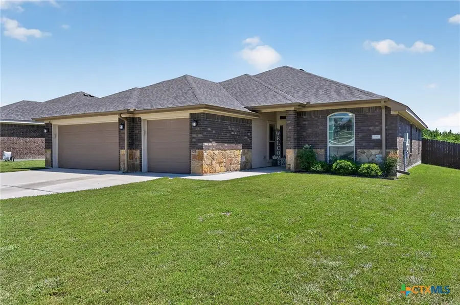 3906 Brookside Drive, Killeen, TX 76542 - #2