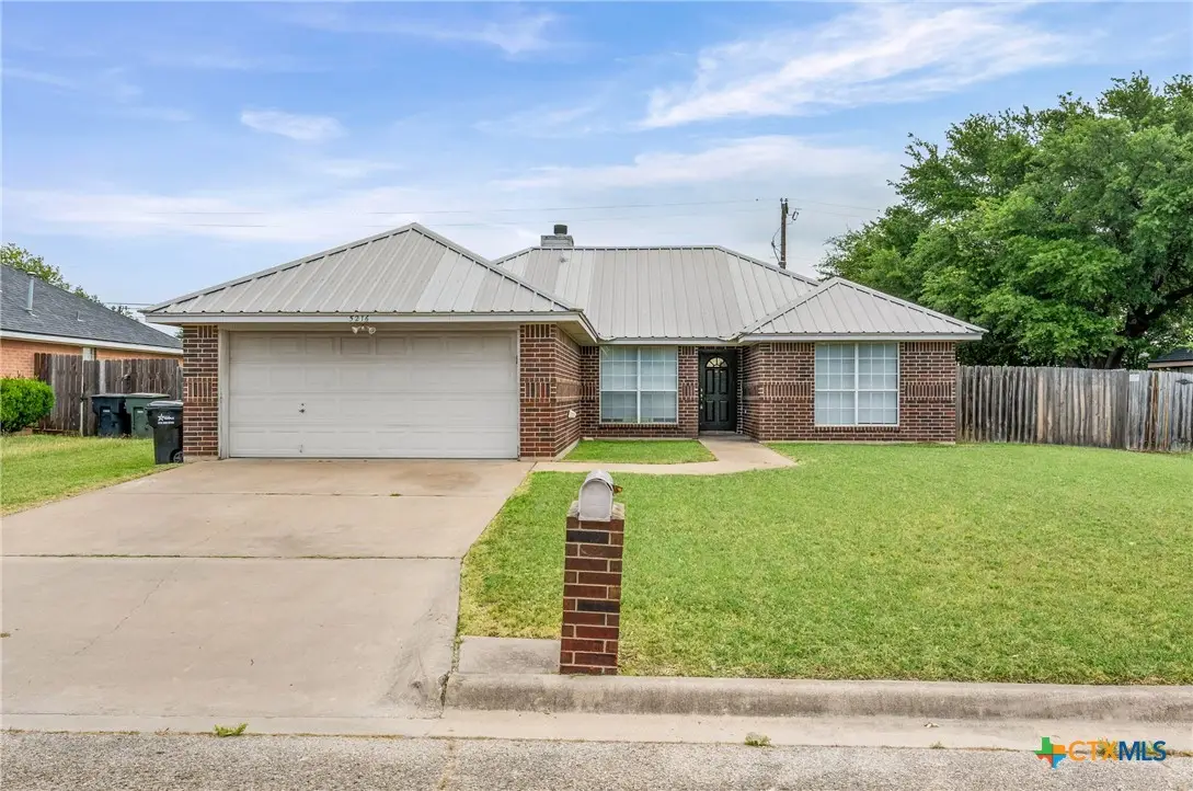 5216 W Ridge Boulevard, Temple, TX 76502 - #1