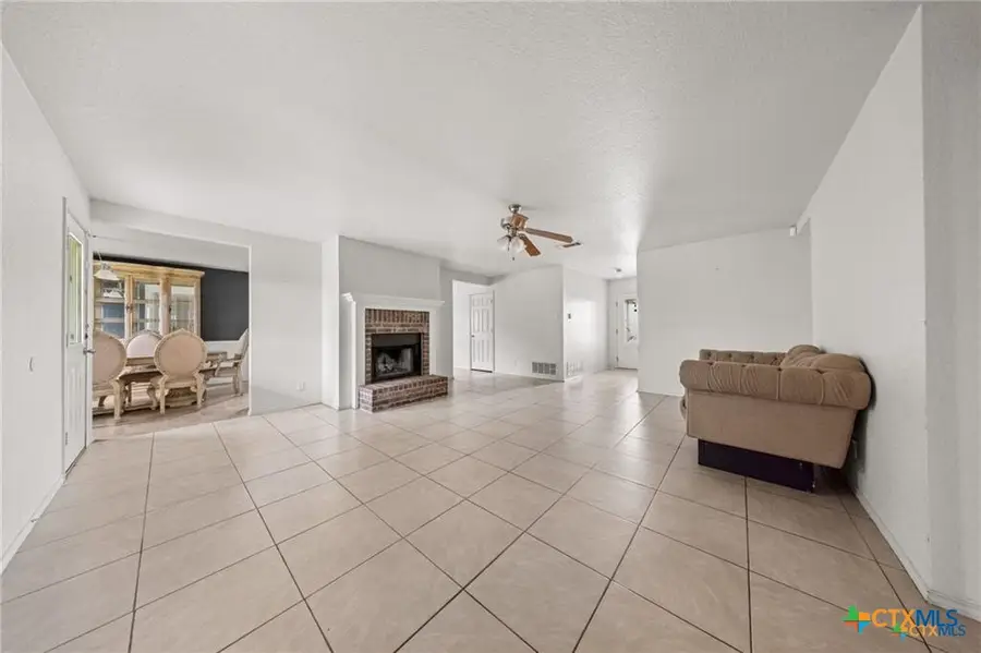 3810 John Haedge Drive, Killeen, TX 76549 - #3