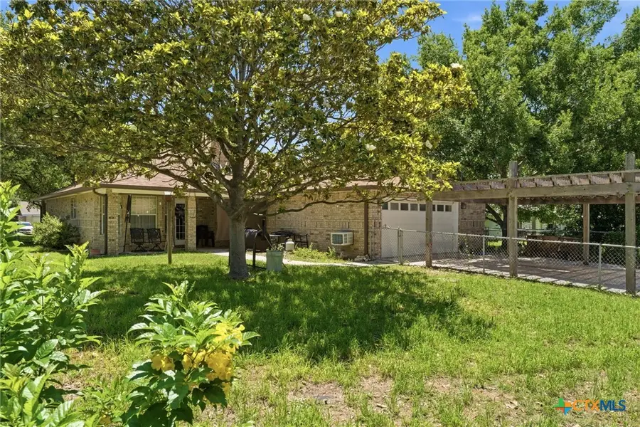 780 Burges Street, Seguin, TX 78155 - #3