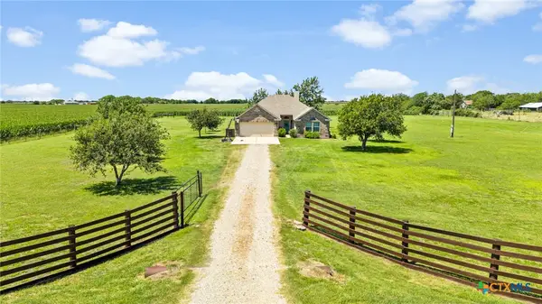 120 Hengst Road, Port Lavaca, TX 77979