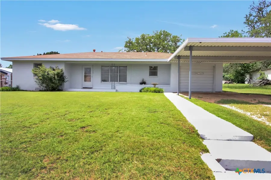 1008 W Avenue D, Belton, TX 76513 - #2