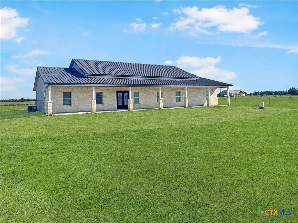 92 Landyns Path, Port Lavaca, TX 77979 - #1