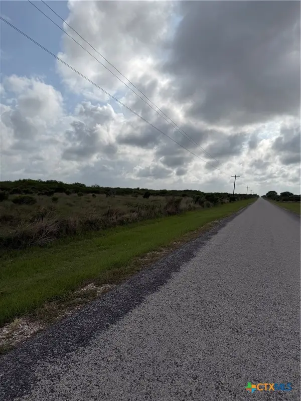 TBD E Cr 304, Port Lavaca, TX 77979