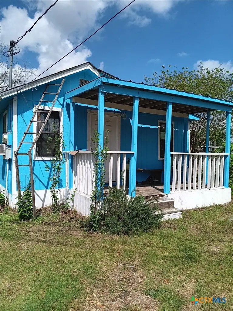 1108 NE Water Street, Victoria, TX 77901 - #1
