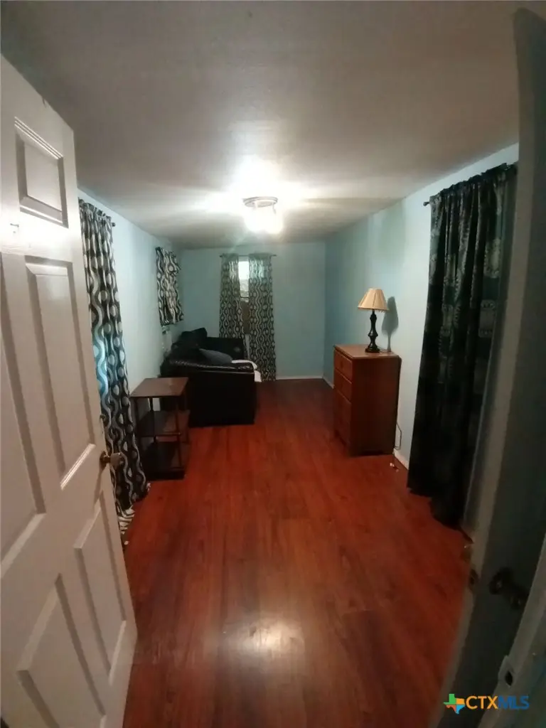 1108 NE Water Street, Victoria, TX 77901 - #2