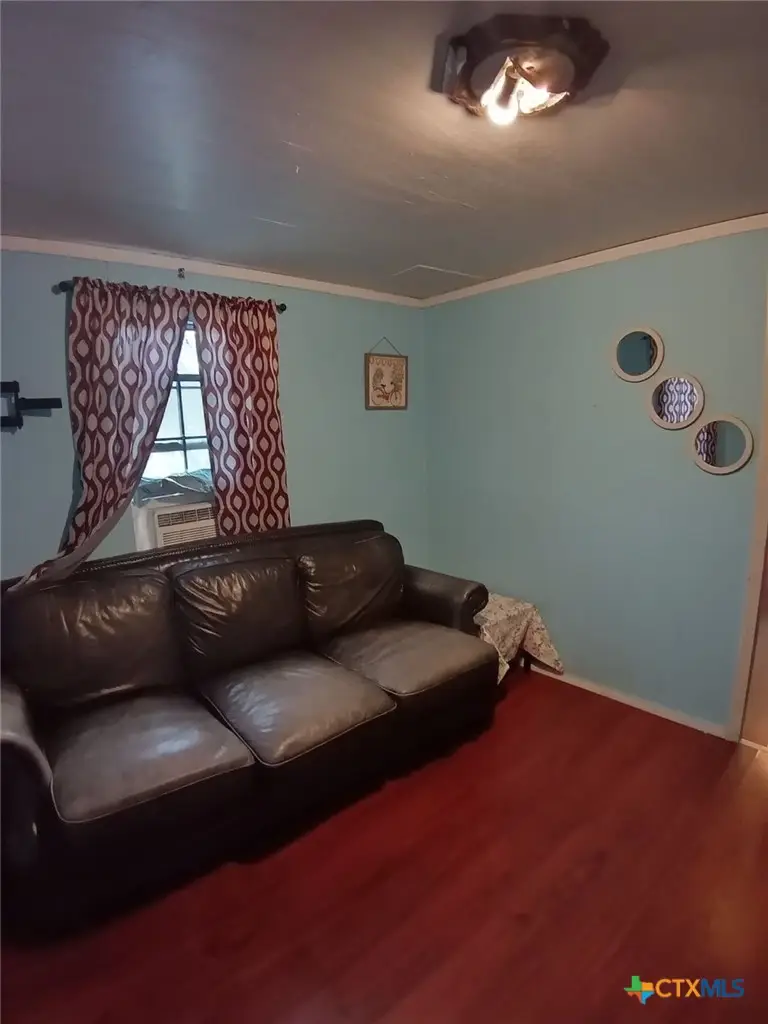 1108 NE Water Street, Victoria, TX 77901 - #3