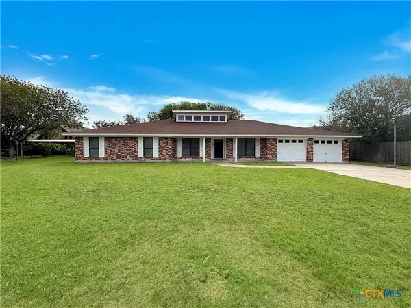 420 El Camino Real Street, Port Lavaca, TX 77979