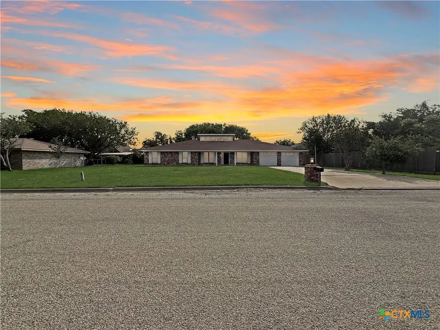 420 El Camino Real Street, Port Lavaca, TX 77979 - #2