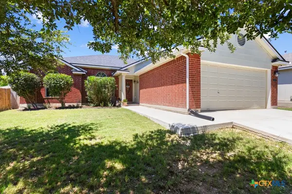 293 Donatello, Kyle, TX 78640