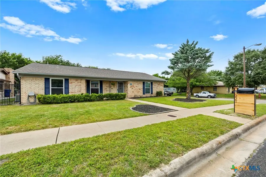 221 Myra Lou Avenue, Copperas Cove, TX 76522 - #2