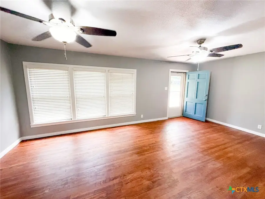 2611 Jackson Drive, Gatesville, TX 76528 - #2