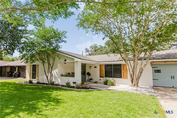 1209 Huck Street, Cuero, TX 77954