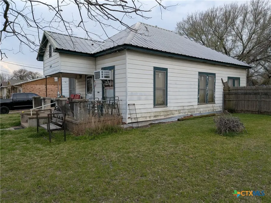 602 Andrews Street, Gatesville, TX 76528 - #3