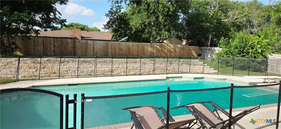205 Red Oak Drive, Harker Heights, TX 76548 - #2