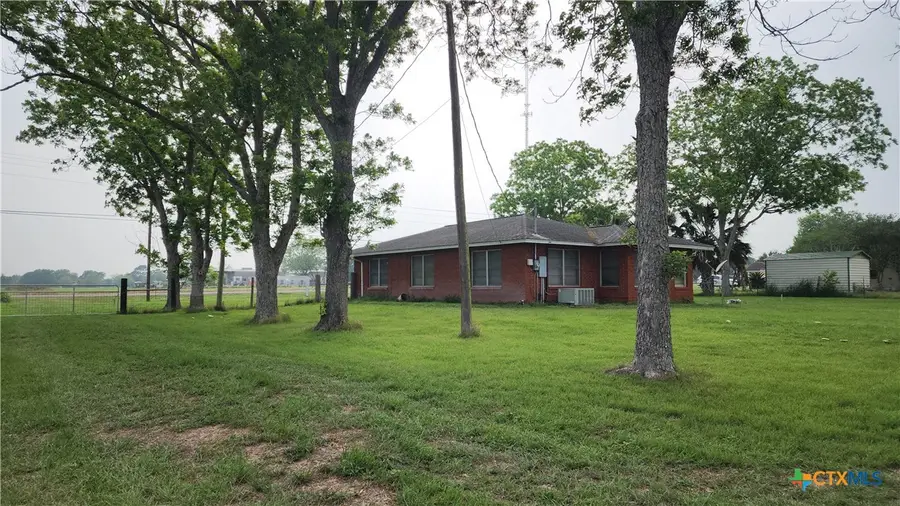 2865 Fm 1685, Victoria, TX 77905 - #2