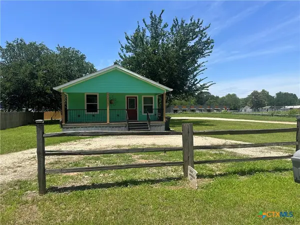 200 Prima Street, Smithville, TX 78957