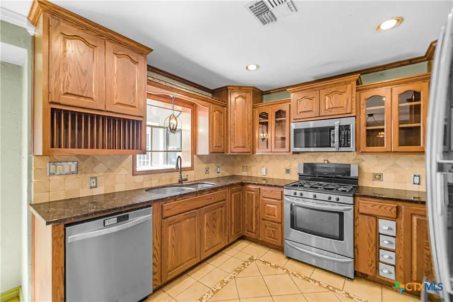 20 Hambleton Road, Victoria, TX 77905 - #3