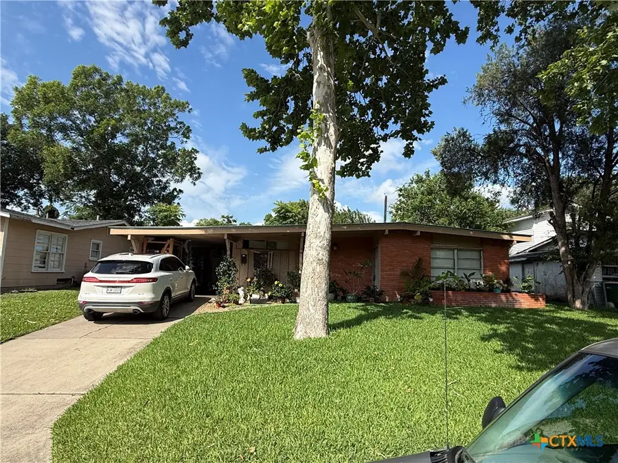 3606 Greenwood Street, Victoria, TX 77901 - #2