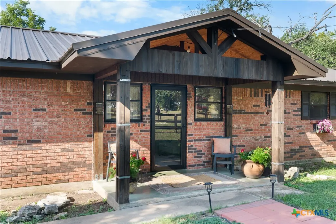 4540 County Road 107, Gatesville, TX 76528 - #1