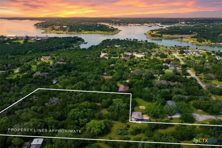 63 Cedar Trails Drive, Morgans Point Resort, TX 76513 - #2