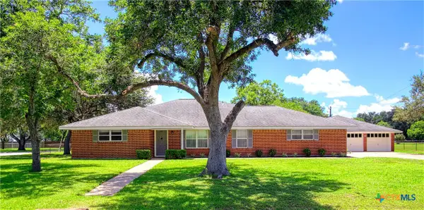 502 Cannon Road, Victoria, TX 77904