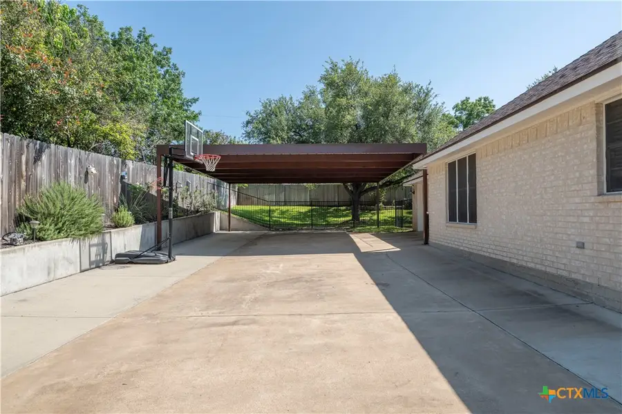 812 Indian Trail, Salado, TX 76571 - #2