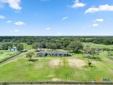 21126 Highway 111 Highway, Louise, TX 77455 - #2