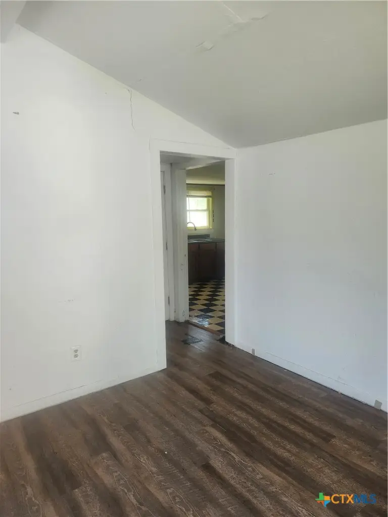 1003 Gunther Street, Victoria, TX 77901 - #3