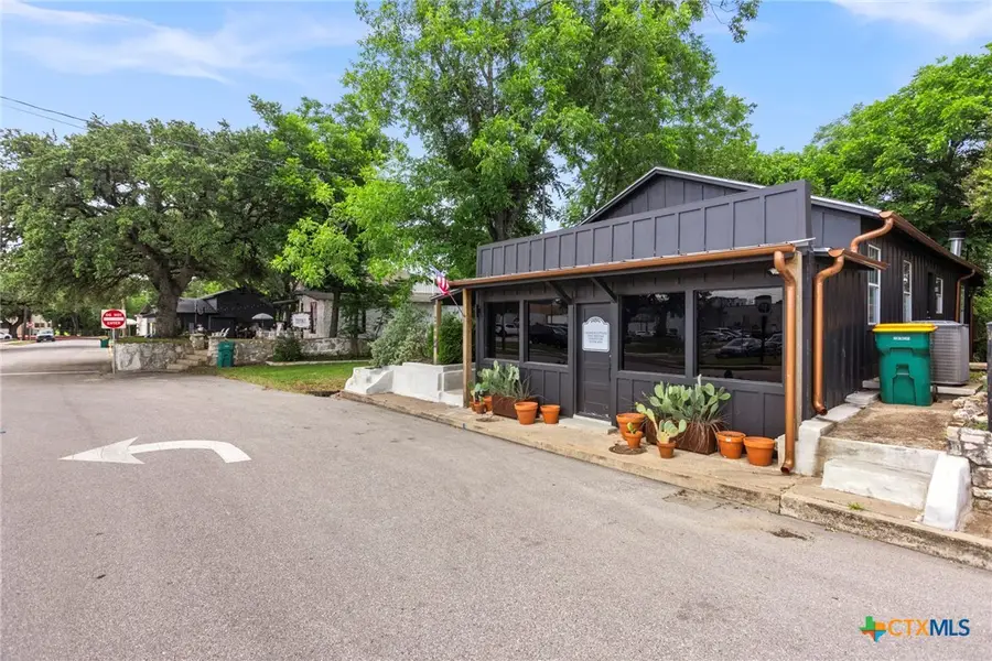 200 N Pearl Street, Belton, TX 76513 - #2