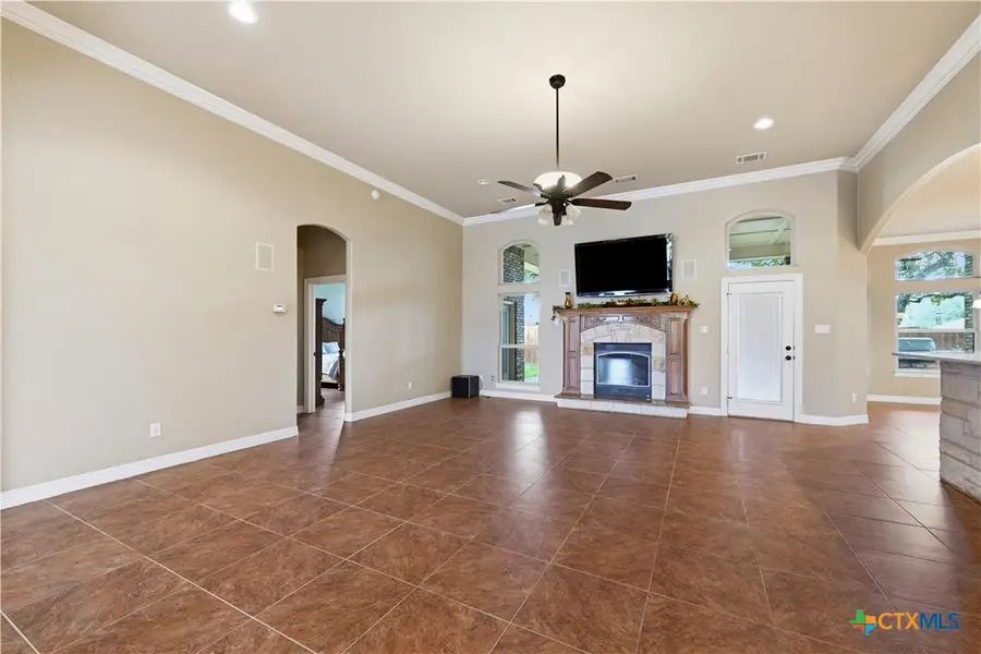 8006 Ridgeway Court, Nolanville, TX 76559 - #2