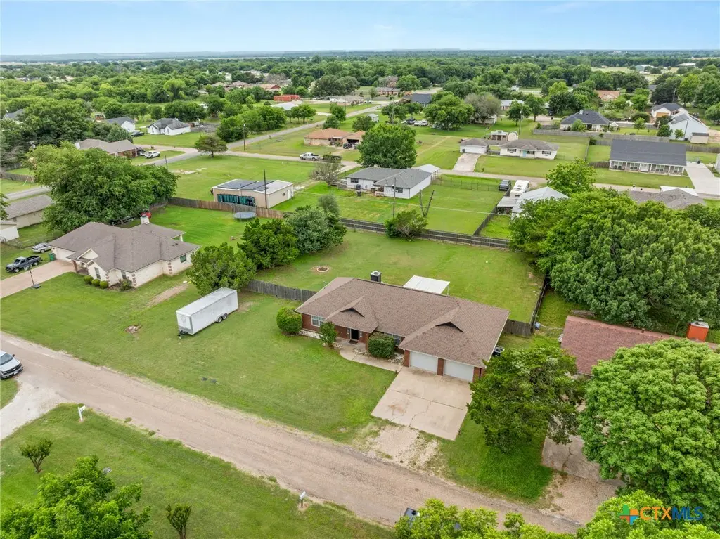 381 Norwood Drive, Woodway, TX 76712 - #1