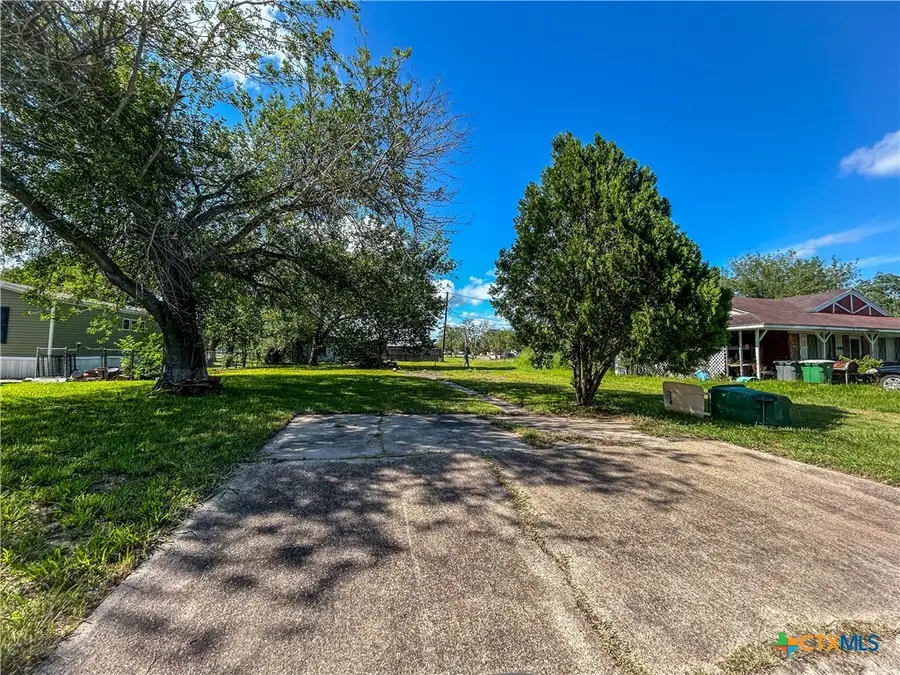3112 E Rio Grande, Victoria, TX 77901 - #2