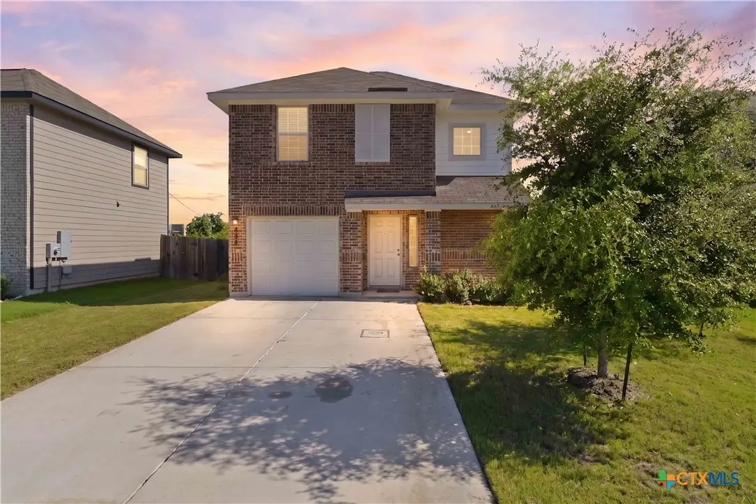 604 Saxon Street, Seguin, TX 78155 - #1