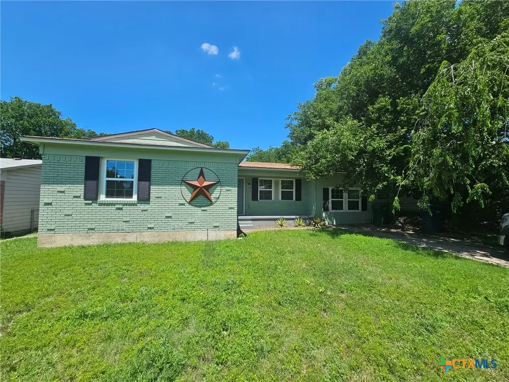 605 N 11th Street, Copperas Cove, TX 76522 - #1