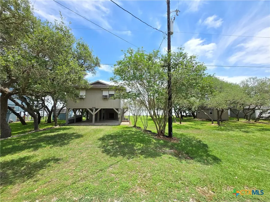 2182 W Bayshore Drive, Palacios, TX 77465 - #3