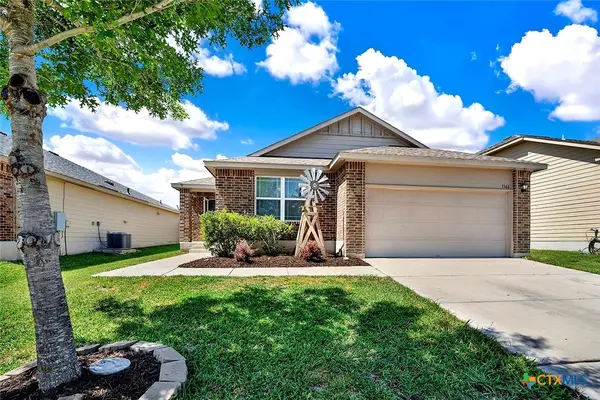1544 Gateshead Drive, Seguin, TX 78155