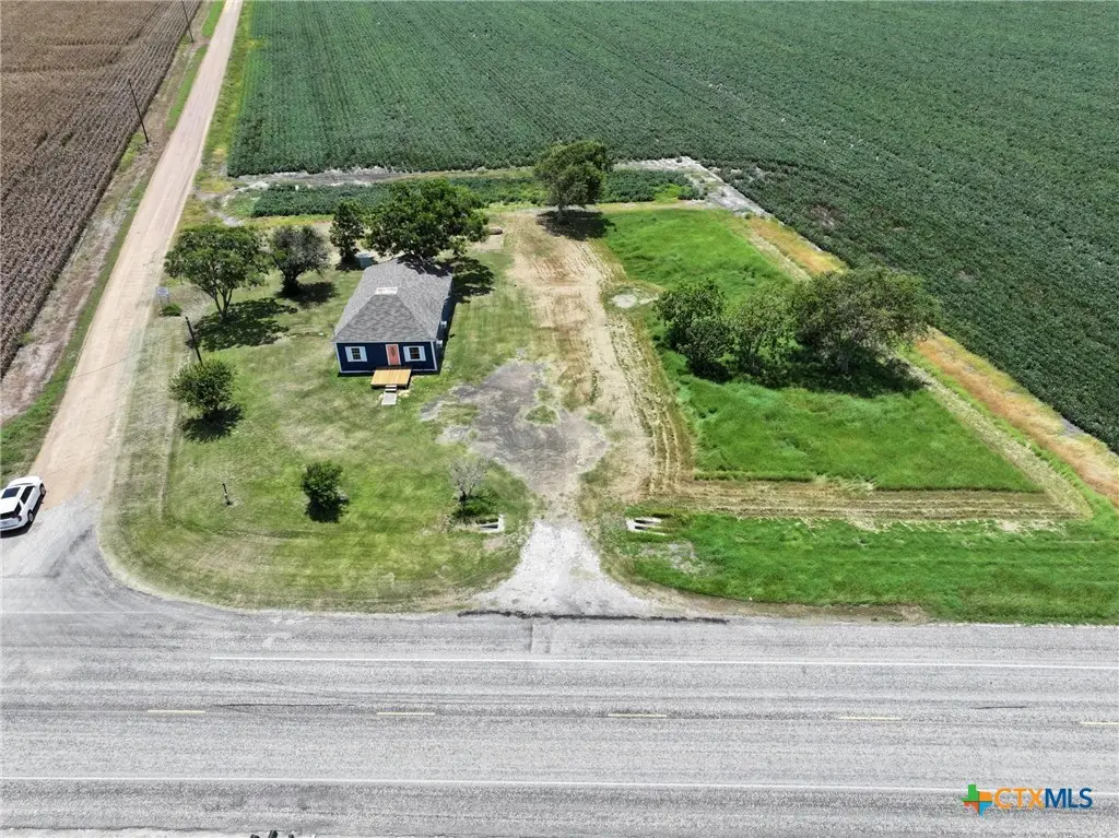 7296 Fm 234, El Toro, TX 77957 - #1