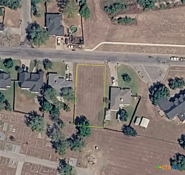 805 E Second Street, Cuero, TX 77954
