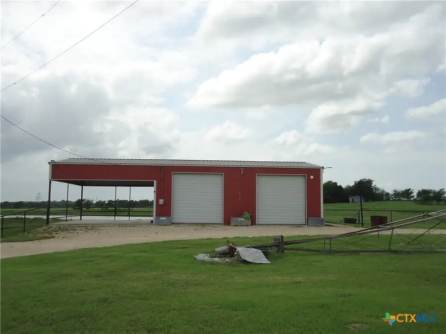 9630 Hunt Hill Road, Rogers, TX 76569 - #2